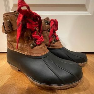 Maurices Duck Boots 7.5